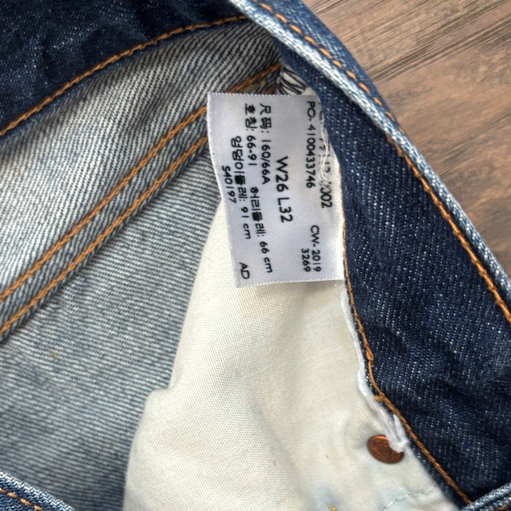 Levi’s Wide-Leg Jeans - Picture 4 of 5